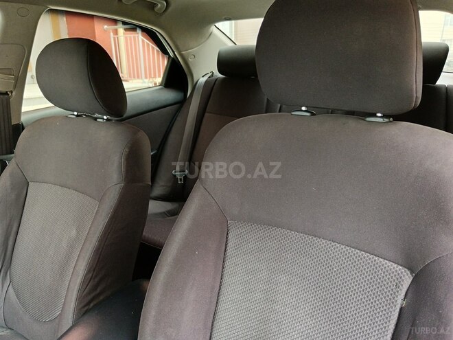 Kia Cerato-6
