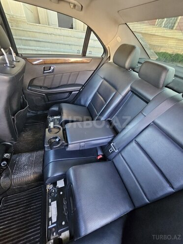 Mercedes E 220-5