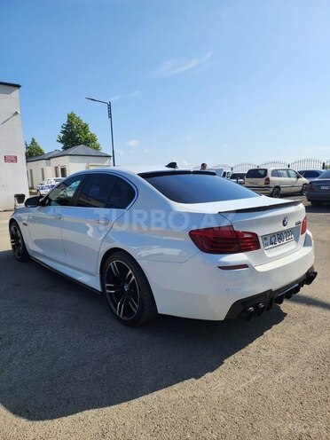 BMW 528-4