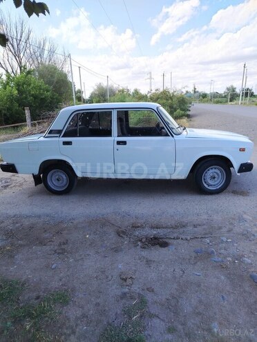 LADA (VAZ) 2107-4