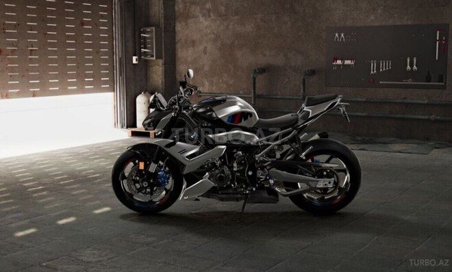 BMW M 1000 R -4