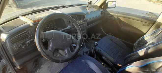 Volkswagen Golf-5
