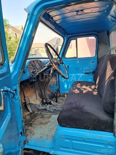 GAZ 53-6