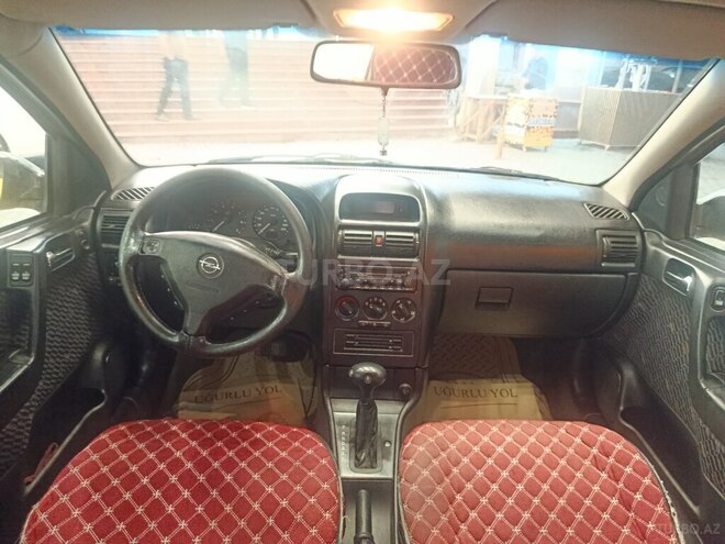 Opel Astra-15