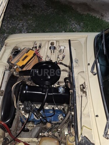 LADA (VAZ) 2106-4