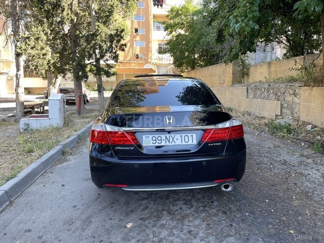 Honda Accord-6