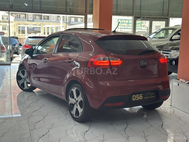 Kia Rio-8
