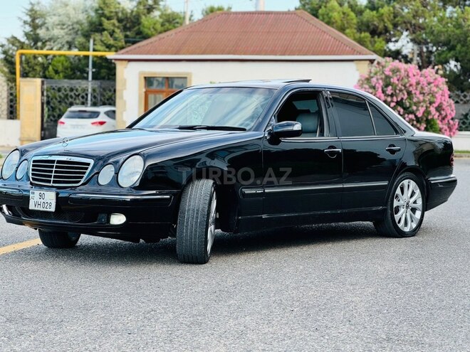Mercedes E 320-2