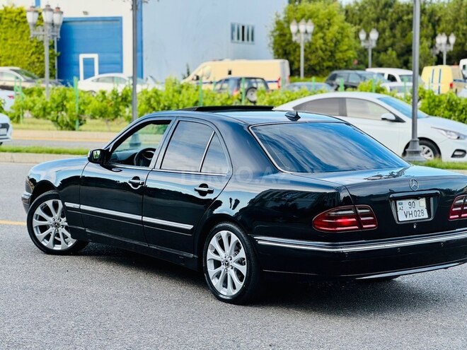 Mercedes E 320-3