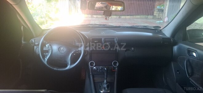 Mercedes C 200-3
