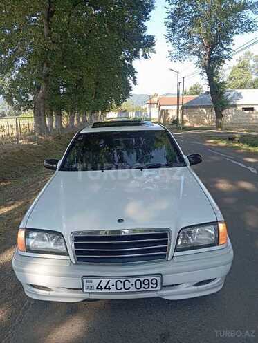 Mercedes C 180-4