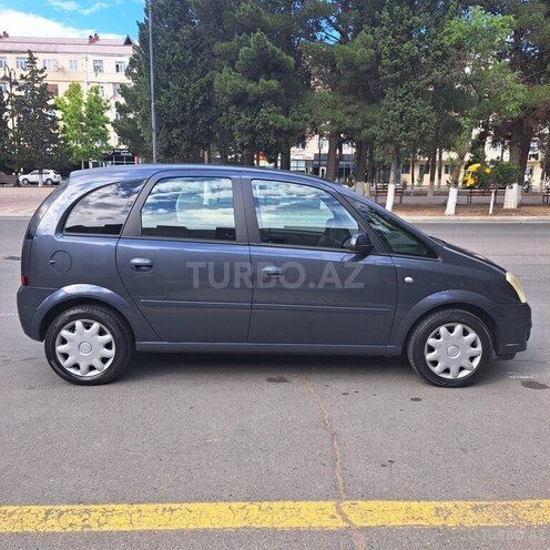 Opel Meriva-5