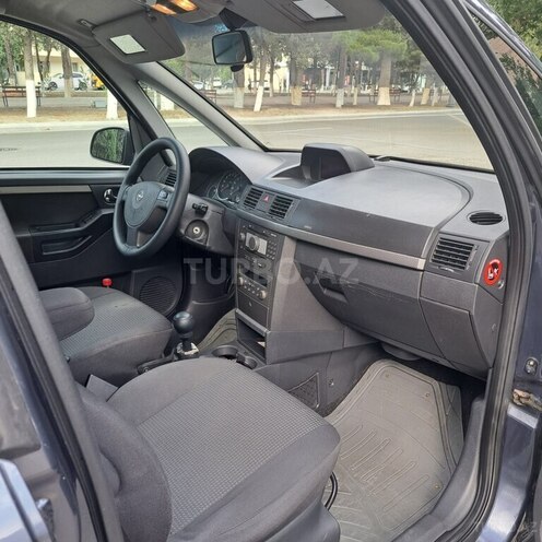 Opel Meriva-9