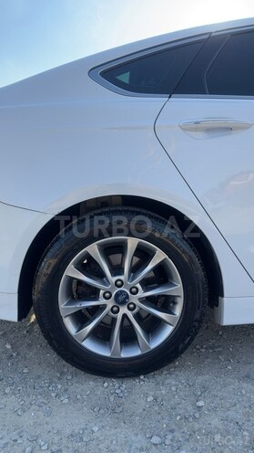 Ford Fusion (North America)-5