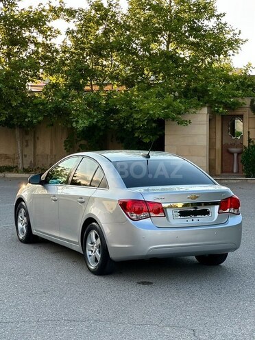 Chevrolet Cruze-3