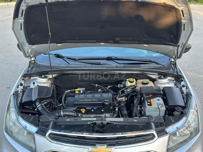 Chevrolet Cruze-6