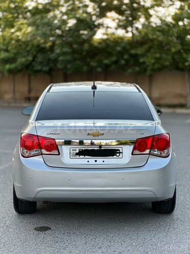 Chevrolet Cruze-5