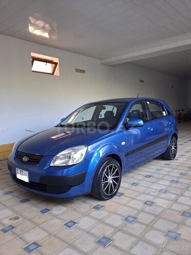 Kia Rio-4
