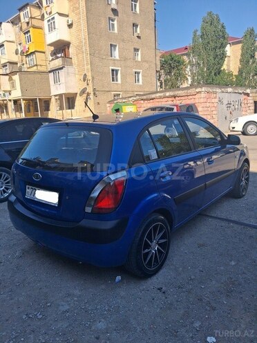 Kia Rio-3