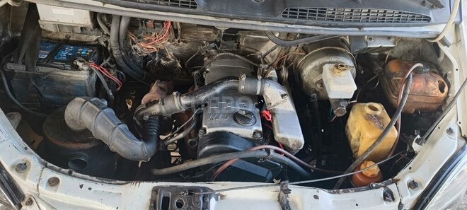GAZ 3111 "Volga"-9