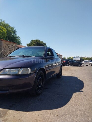 Opel Vectra-2