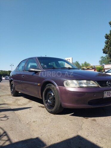Opel Vectra-3