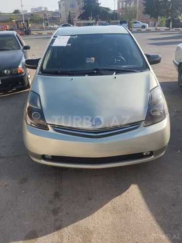 Toyota Prius-1