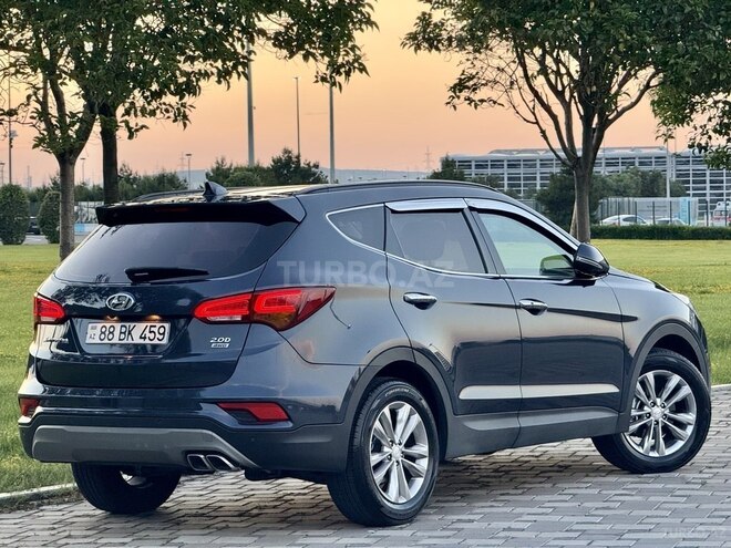 Hyundai Santa Fe-9