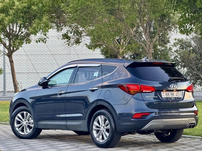 Hyundai Santa Fe-19