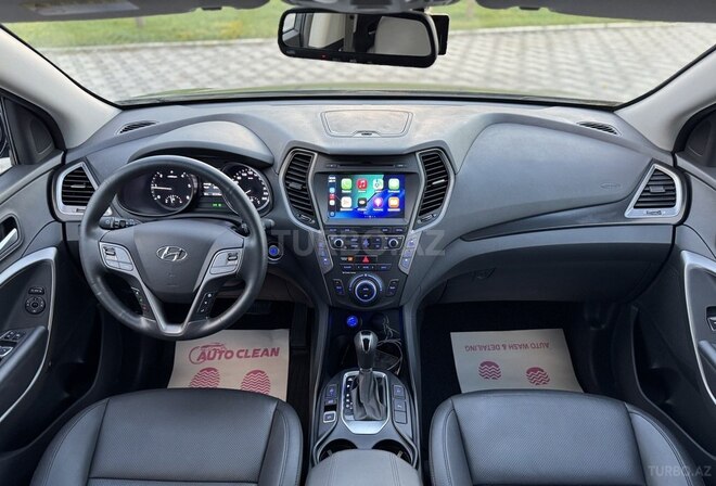 Hyundai Santa Fe-10