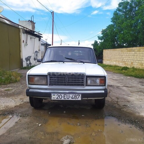 LADA (VAZ) 2107-1