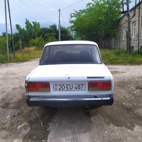 LADA (VAZ) 2107-2