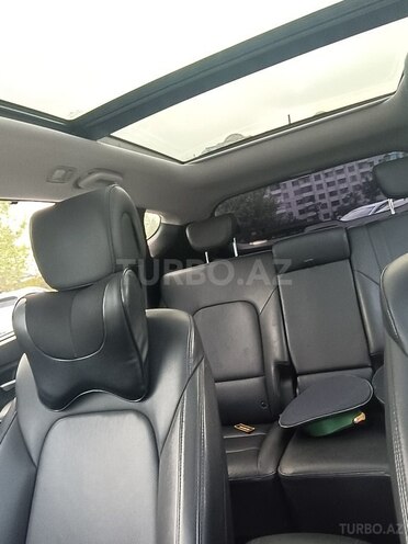 Hyundai Santa Fe-11