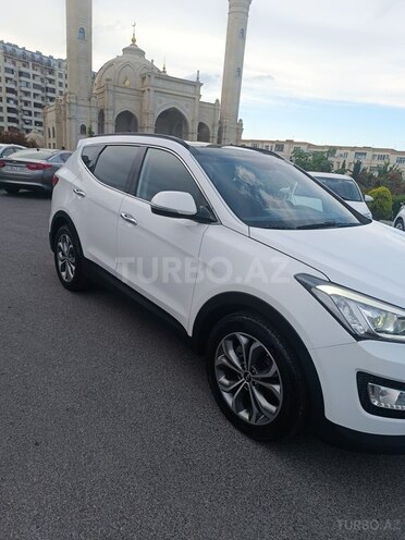 Hyundai Santa Fe-4