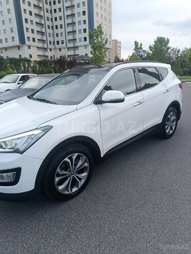 Hyundai Santa Fe-5