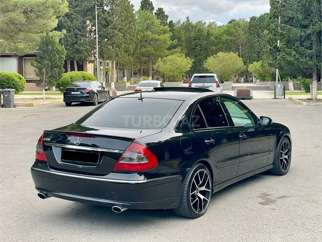 Mercedes E 220-9
