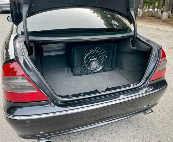 Mercedes E 220-19