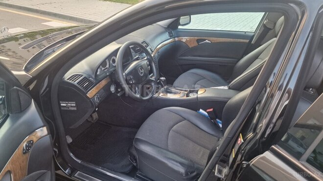 Mercedes E 220-4