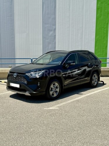 Toyota RAV4-7