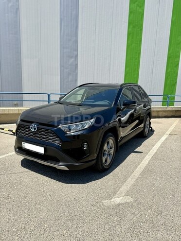 Toyota RAV4-1