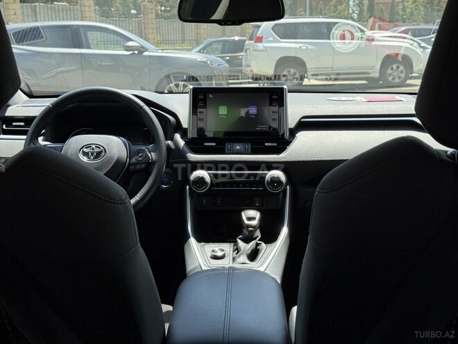 Toyota RAV4-19