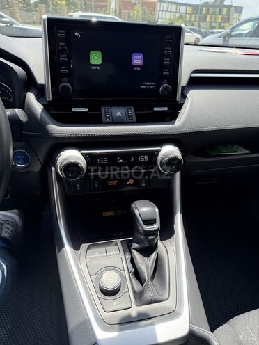 Toyota RAV4-13