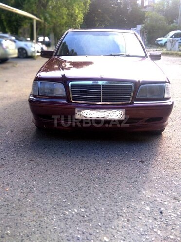 Mercedes C 220-2