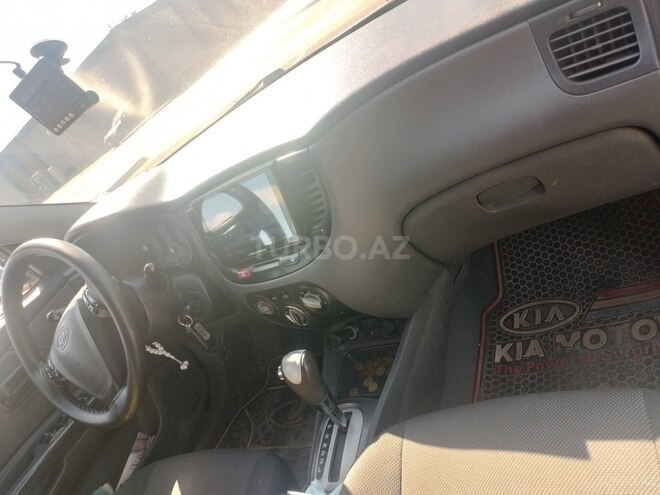 Kia Pride-4