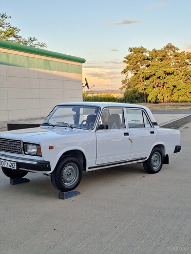 LADA (VAZ) 2107-9
