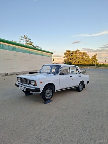 LADA (VAZ) 2107-10
