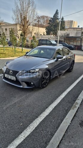 Lexus IS 250-2