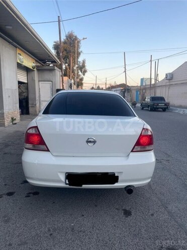 Nissan Sunny-8