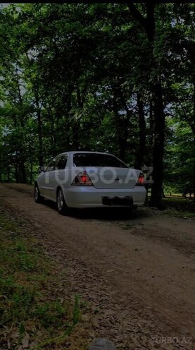 Nissan Sunny-3