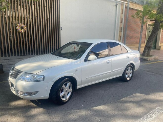 Nissan Sunny-4